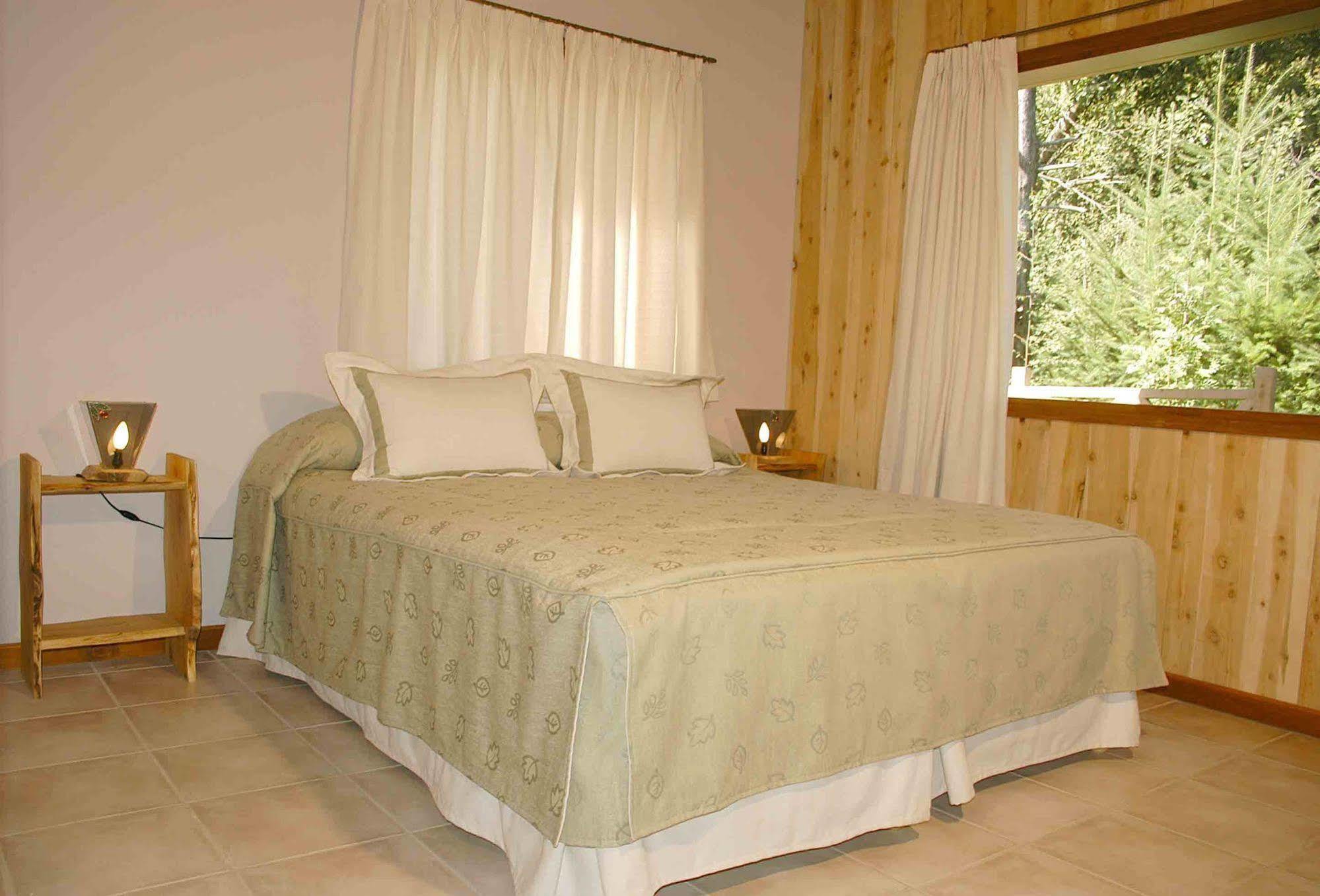 Hosteria Brisas Del Cerro Villa La Angostura Exteriör bild