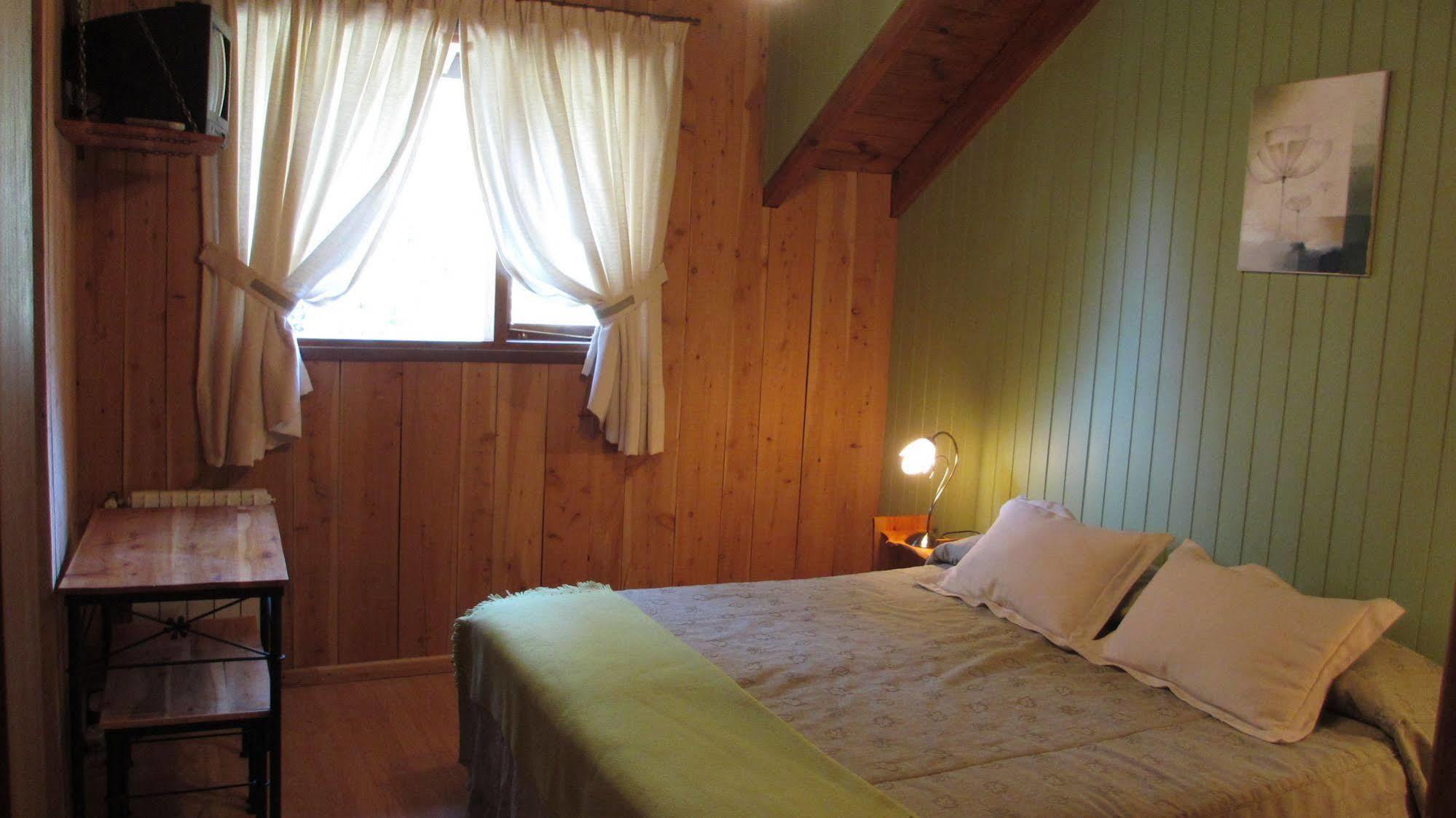 Hosteria Brisas Del Cerro Villa La Angostura Exteriör bild